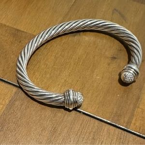 Classic Cable Bracelet
Sterling Silver with Pavé Diamond Domes, 5mm